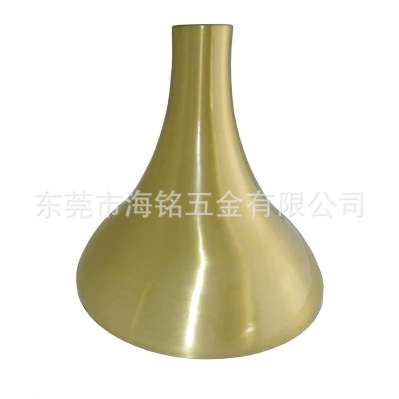 铜韵流光 黄铜红铜灯罩与铜五金制品的工艺之美
